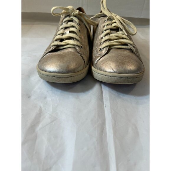 Born Gold Kai Panna Cotta Leather Sneakers Metallic size 8.5 - Picture 1 of 16